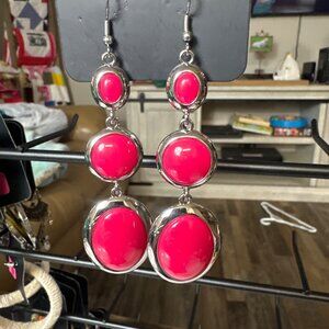 Retro reality pink dangling earrings new